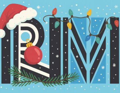 Kerstversiering met kleurrijke lichten